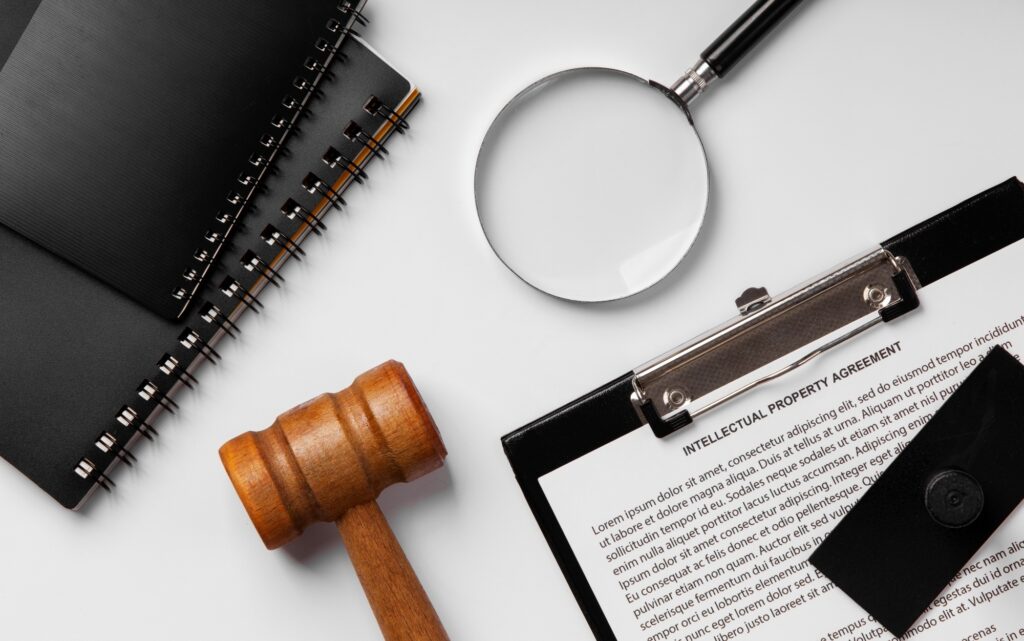 Personne recherchant un avocat adapté à sa situation