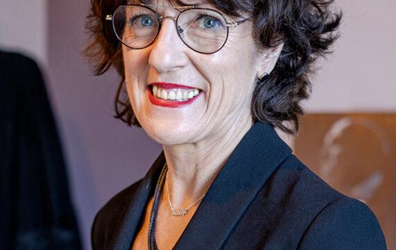 LESIMPLE-COUTELIER Catherine