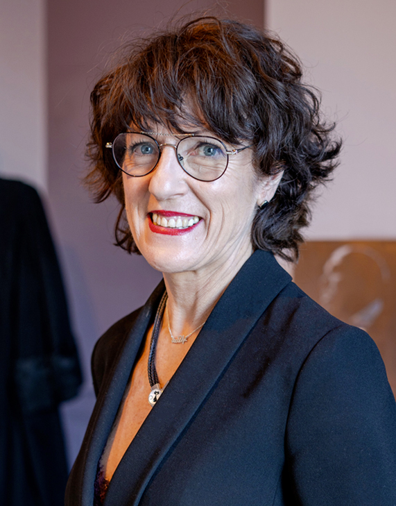 LESIMPLE-COUTELIER Catherine