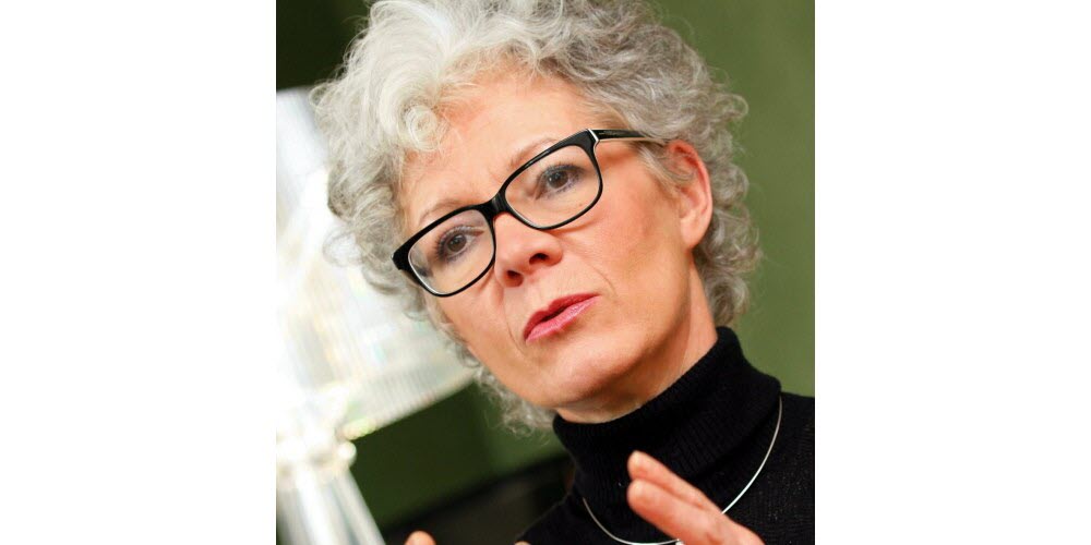 SCHMITZBERGER-HOFFER Viviane